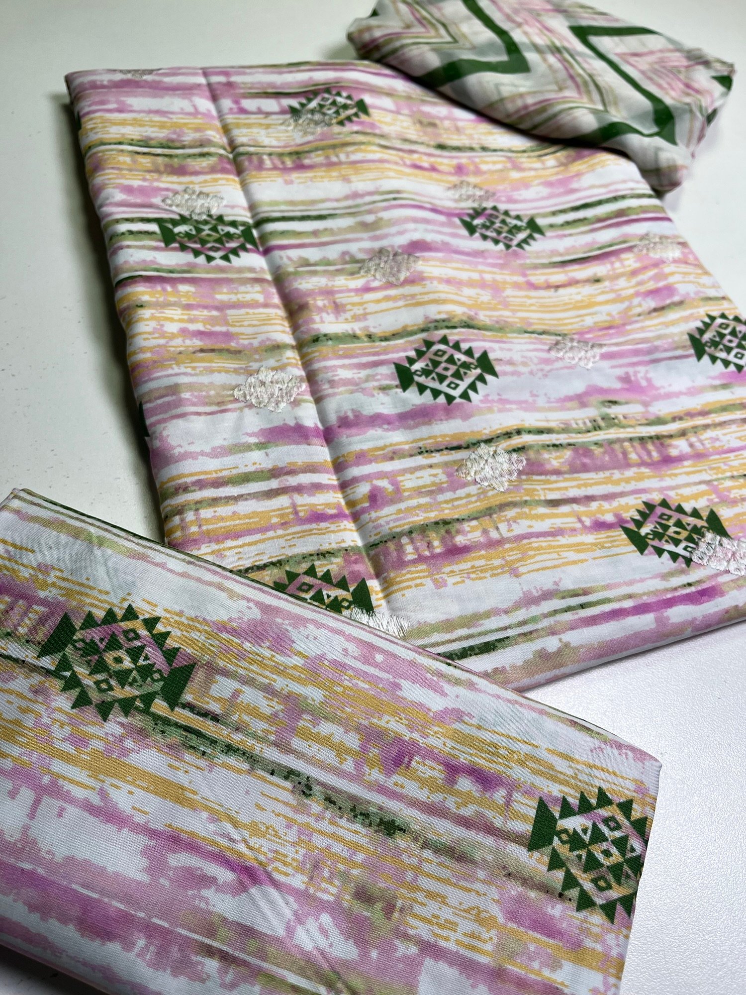 Bareeze Winter 2025 | Linen 3 Piece - 16 - Image 2